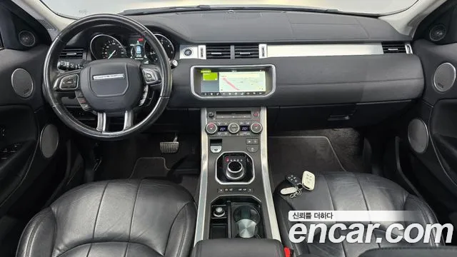 Land Rover Range Rover Evoque 2017 thumb 7
