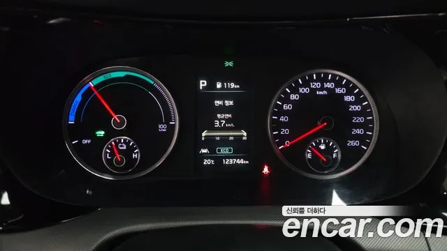 Kia K5 2022 thumb 8