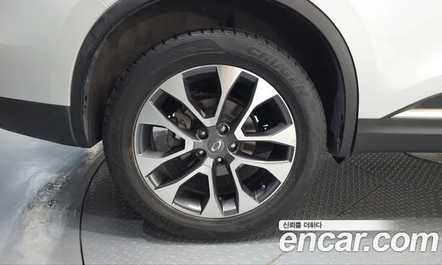 Renault-KoreaSamsung Koleos 2019 thumb 5