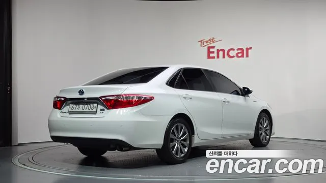 Toyota Camry 2016 thumb 2