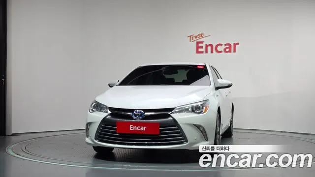 Toyota Camry 2016 thumb 3