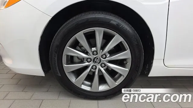Toyota Camry 2016 thumb 5