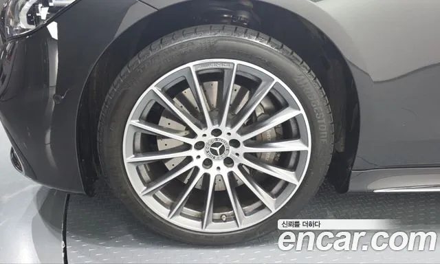 Mercedes-Benz S-Класс 2025 thumb 4