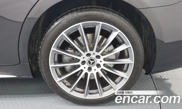 Mercedes-Benz S-Класс 2025 thumb 11