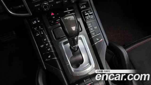 Porsche Cayenne 2012 thumb 9