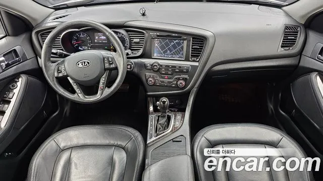 Kia K5 2010 thumb 7