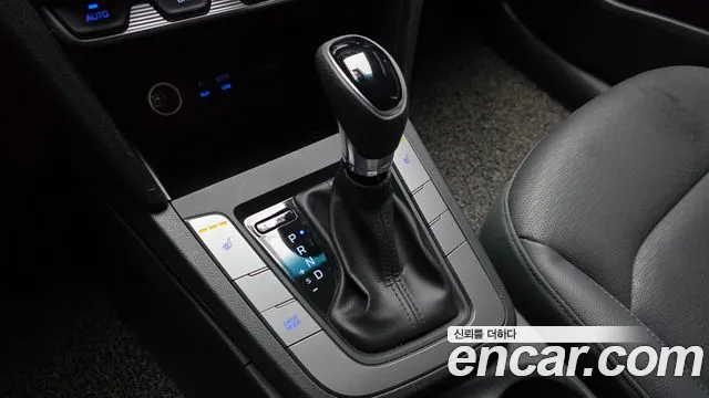 Hyundai Avante 2019 thumb 9