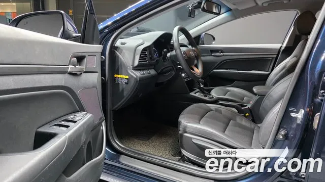 Hyundai Avante 2019 thumb 10