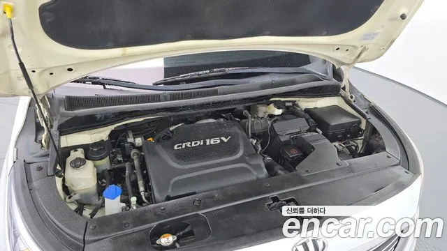 Kia Carnival 2014 thumb 6
