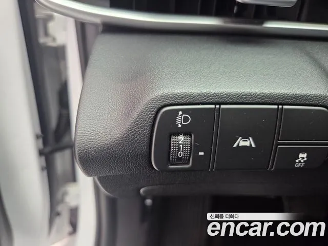 Hyundai Avante 2022 thumb 10