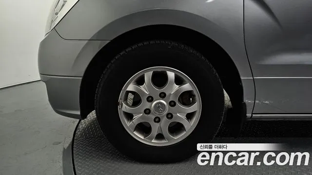 Hyundai Starex 2012 thumb 5