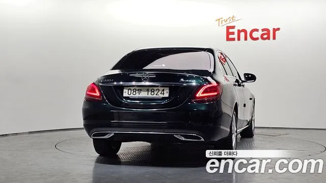 Mercedes-Benz C-Класс 2018 thumb 4