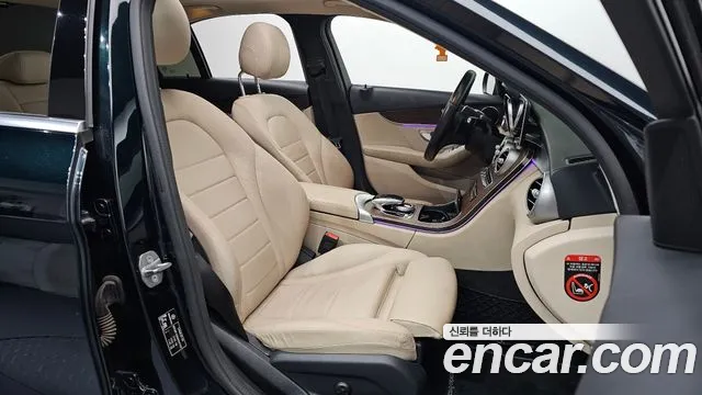 Mercedes-Benz C-Класс 2018 thumb 11