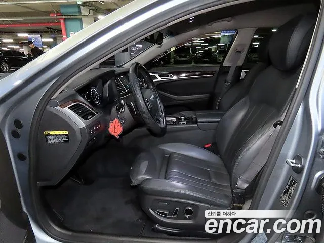 Hyundai Genesis 2014 thumb 6