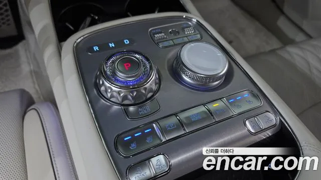 Genesis G90 2025 thumb 9