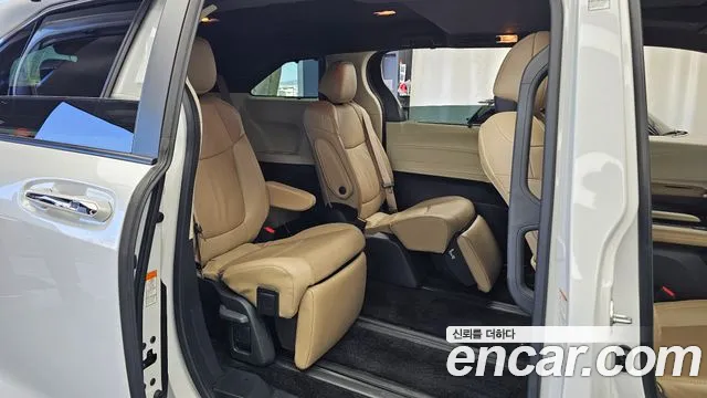Toyota Sienna 2023 thumb 11