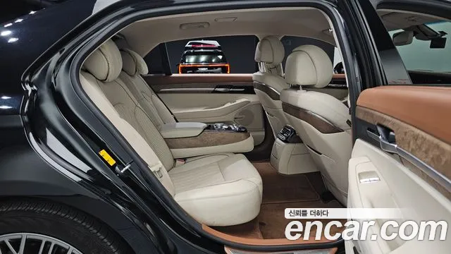 Genesis G90 2021 thumb 10