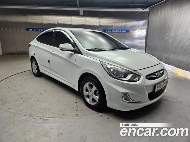 Hyundai Accent 2014 thumb 3