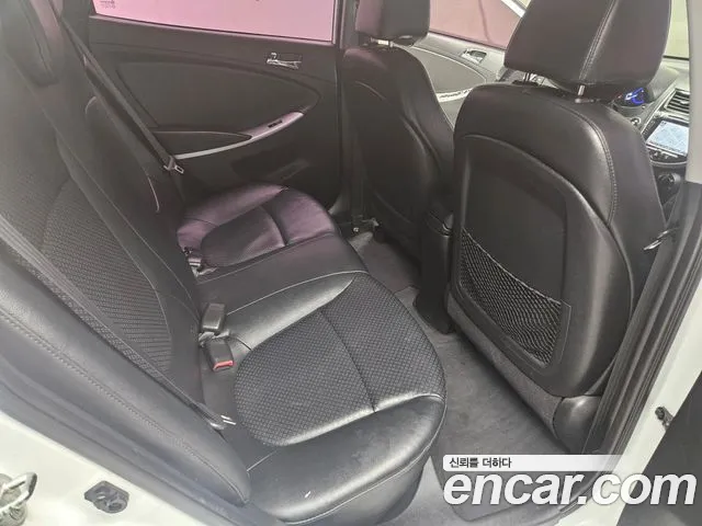 Hyundai Accent 2014 thumb 8