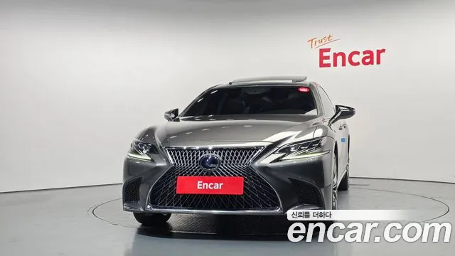 Lexus LS 2019 thumb 3