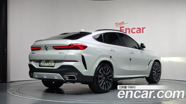 BMW X6 2023 thumb 2