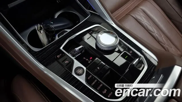 BMW X6 2023 thumb 9