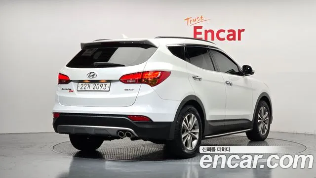 Hyundai Santa Fe 2015 thumb 2