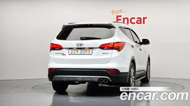 Hyundai Santa Fe 2015 thumb 4