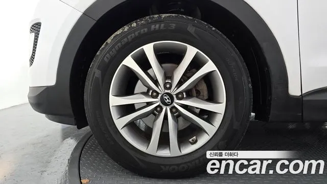 Hyundai Santa Fe 2015 thumb 5
