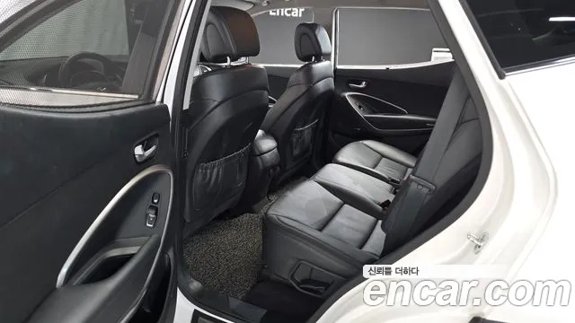 Hyundai Santa Fe 2015 thumb 11
