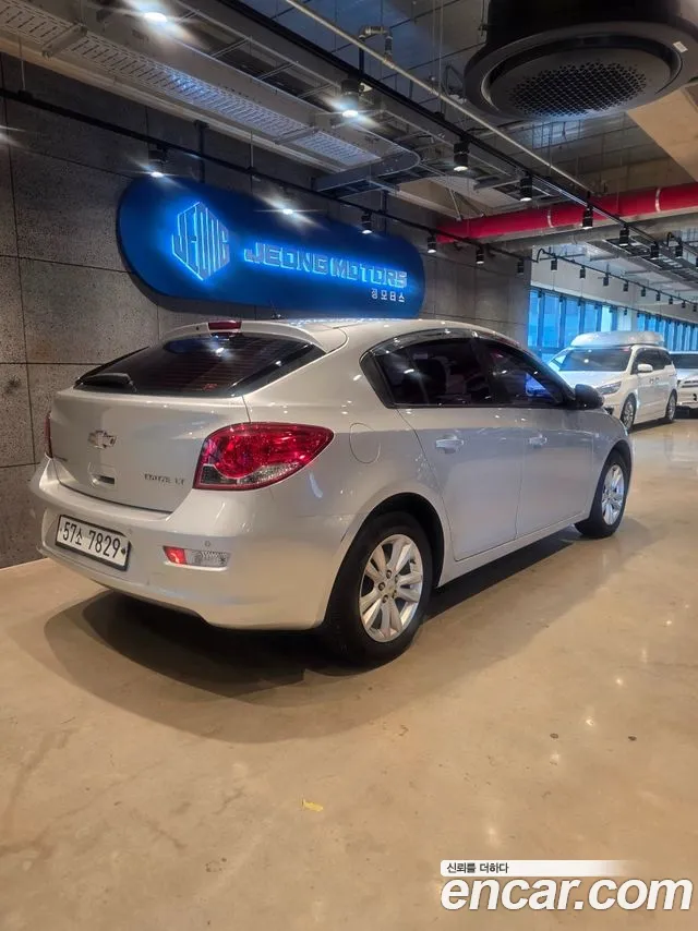 ChevroletGMDaewoo Cruze 2013 thumb 5