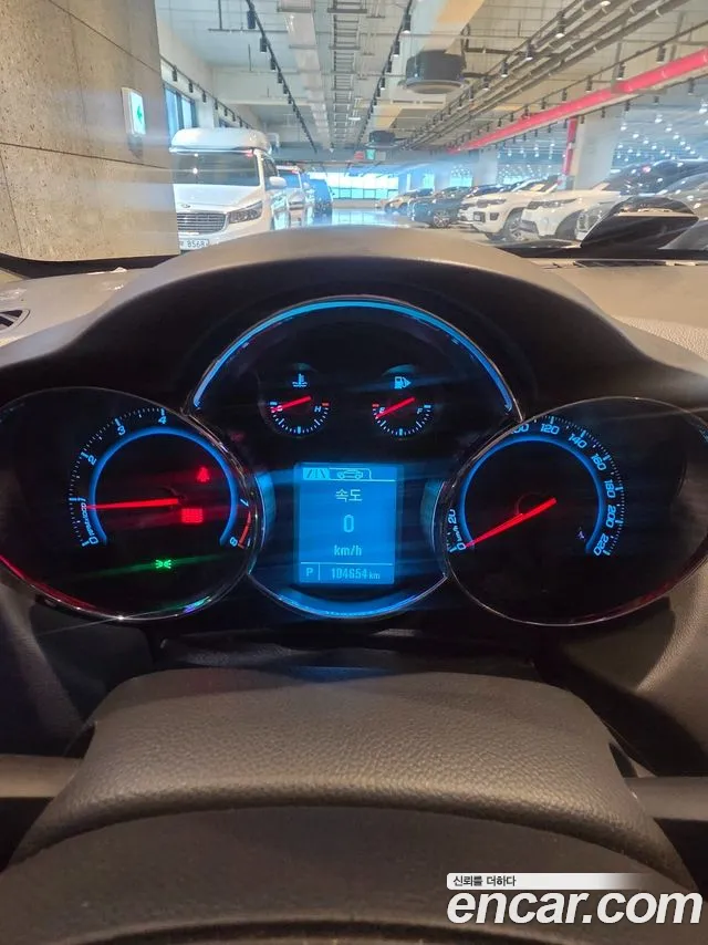 ChevroletGMDaewoo Cruze 2013 thumb 9