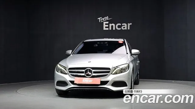 Mercedes-Benz C-Класс 2017 thumb 3