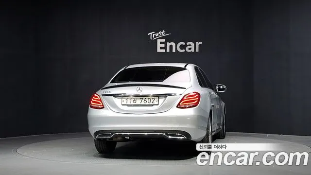 Mercedes-Benz C-Класс 2017 thumb 4