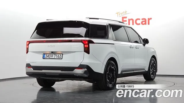 Kia Carnival 2025 thumb 2