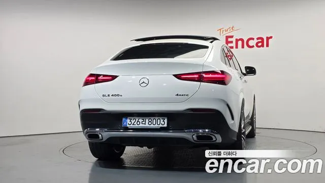Mercedes-Benz GLE 2024 thumb 4