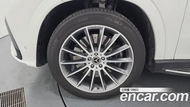 Mercedes-Benz GLE 2024 thumb 5