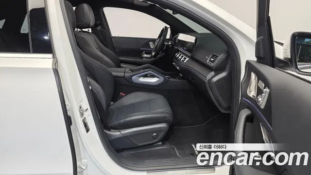 Mercedes-Benz GLE 2024 thumb 11