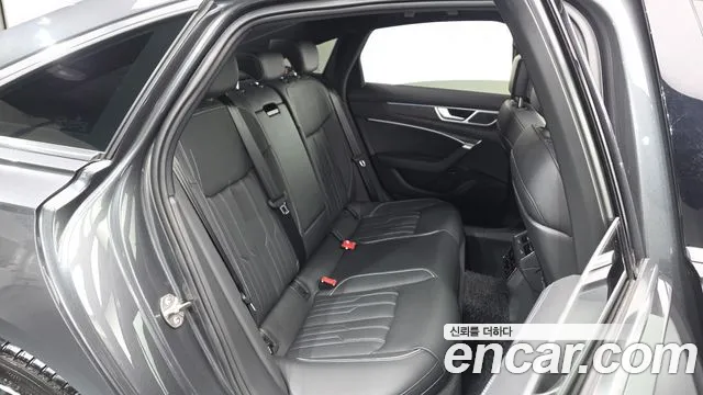 Audi A6 2022 thumb 11