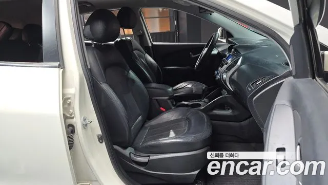 Hyundai Tucson 2009 thumb 12