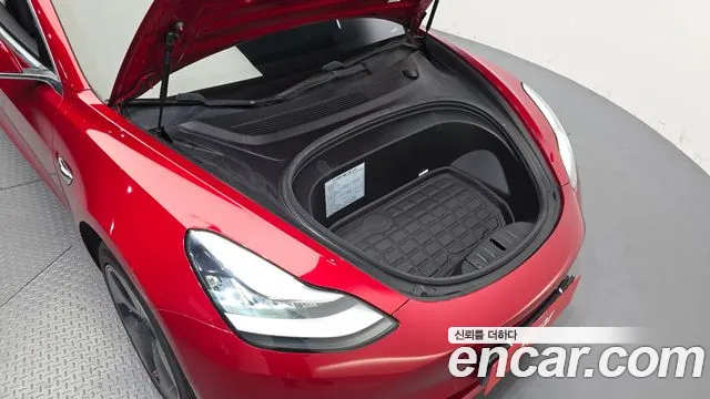 Tesla Model 3 2019 thumb 6