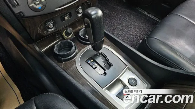 KG_Mobility_Ssangyong Rexton 2009 thumb 9