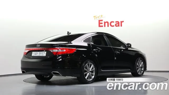 Hyundai Grandeur 2015 thumb 2