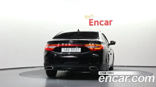 Hyundai Grandeur 2015 thumb 4
