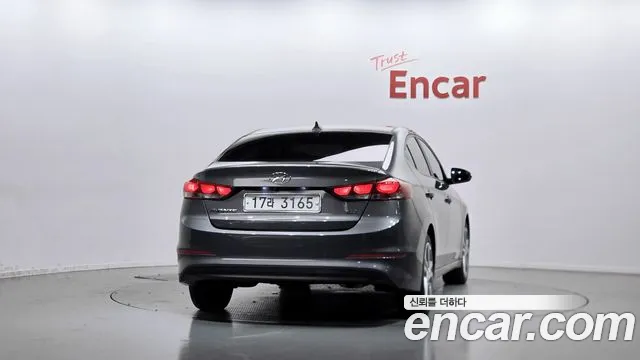Hyundai Avante 2017 thumb 4