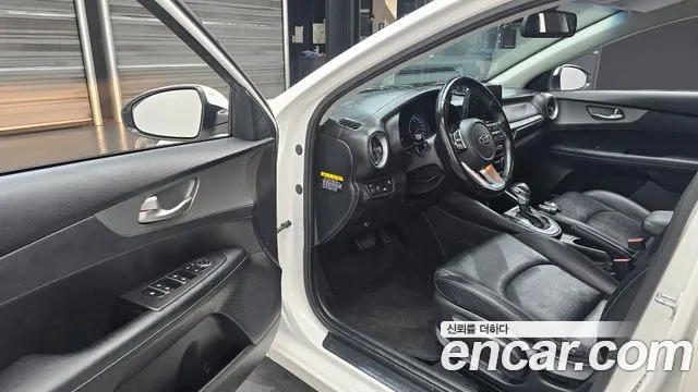 Kia K3 2019 thumb 10