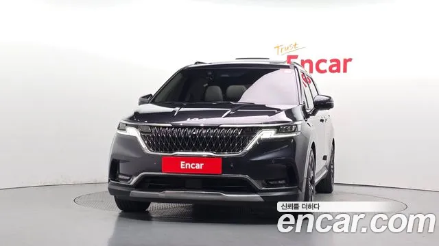 Kia Carnival 2021 thumb 3