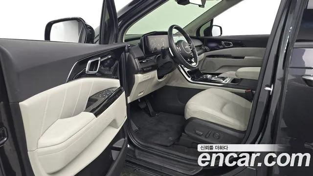 Kia Carnival 2021 thumb 10