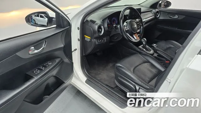 Kia K3 2019 thumb 10