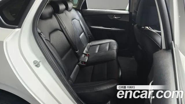 Kia K3 2019 thumb 12